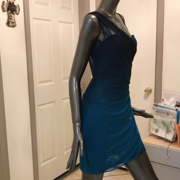 JUMP APPAREL Green Lace Sequined Party Dress